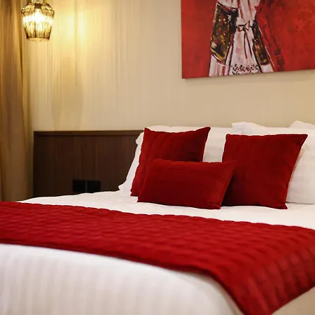 Cloud 5 Blloku Hotel Tirana