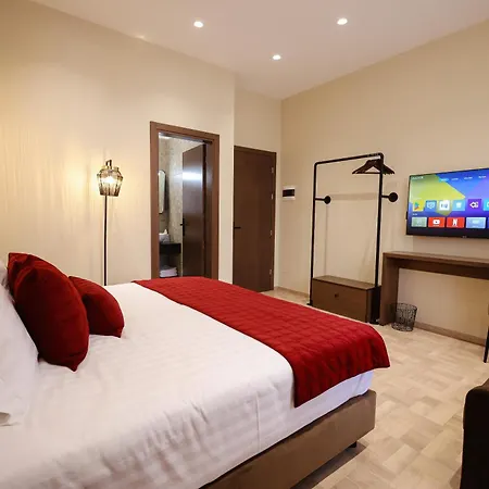 Cloud 5 Blloku Tirana