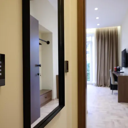 Cloud 5 Blloku Hotel Tirana