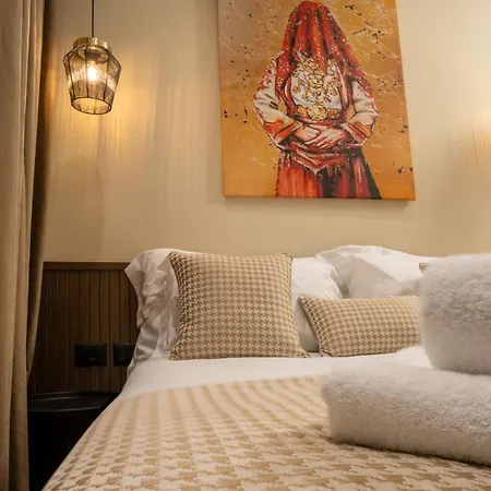 Hotel Cloud 5 Blloku 4*