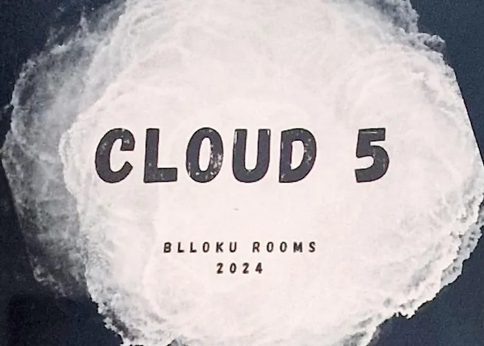 酒店 Cloud 5 Blloku 地拉那