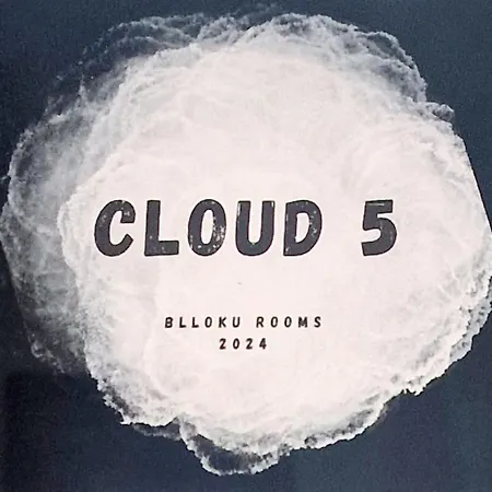 Hotel Cloud 5 Blloku Tirana