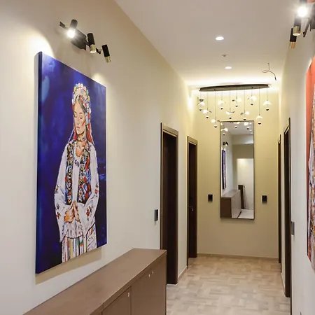 Hotel Cloud 5 Blloku 4*