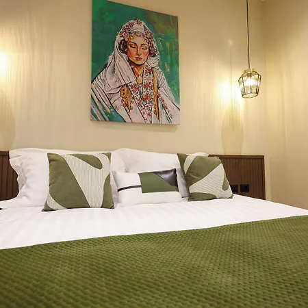 Cloud 5 Blloku Отель 4*