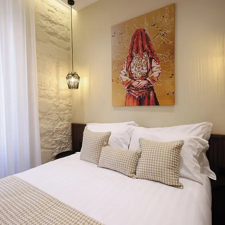 Cloud 5 Blloku Отель