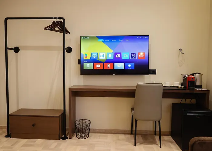 Cloud 5 Blloku Τίρανα